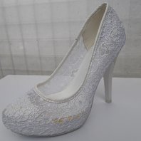 Свадебные туфли Т2876 на среднем каблуке